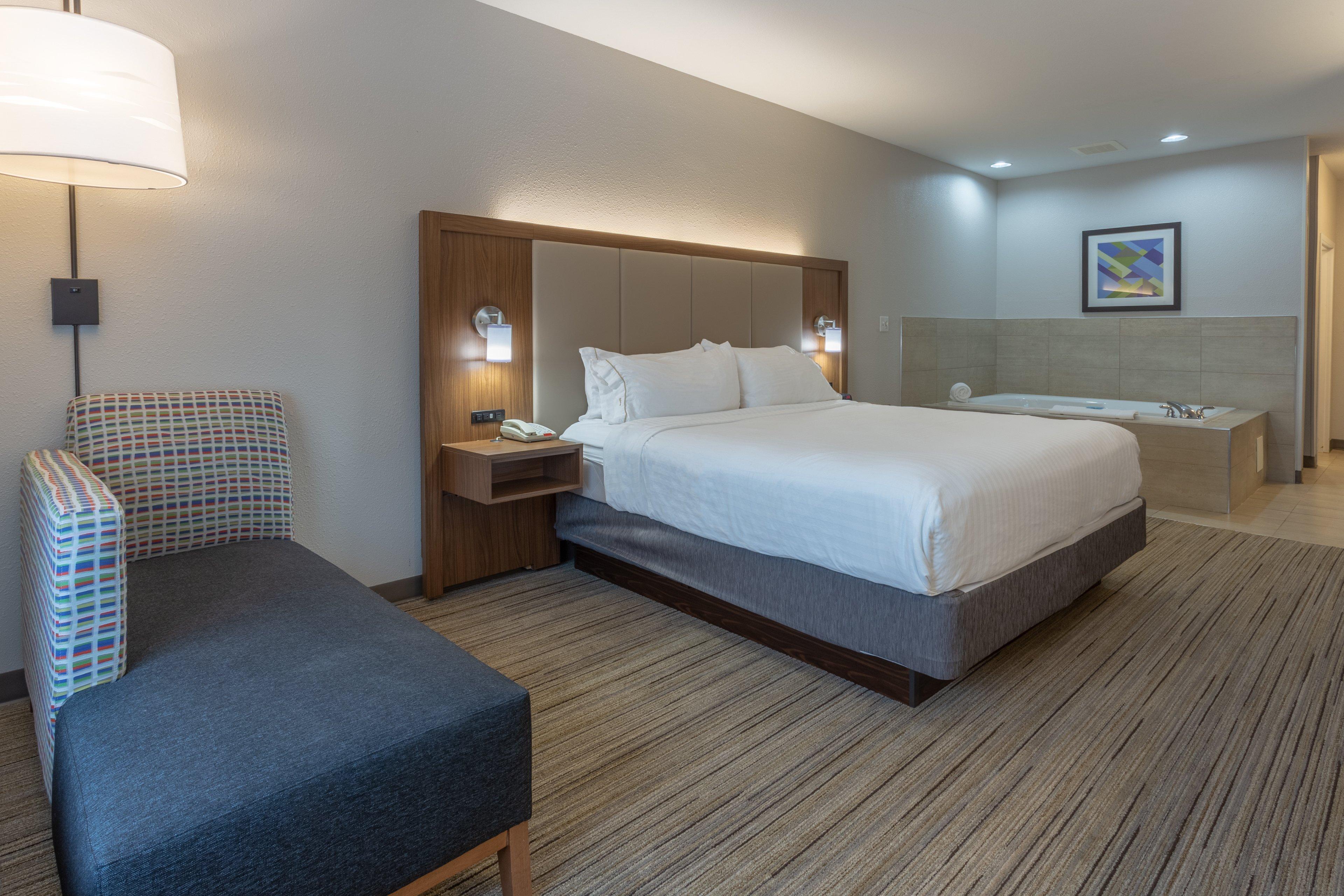 Holiday Inn Express - Indianapolis - Southeast, An Ihg Hotel Екстер'єр фото