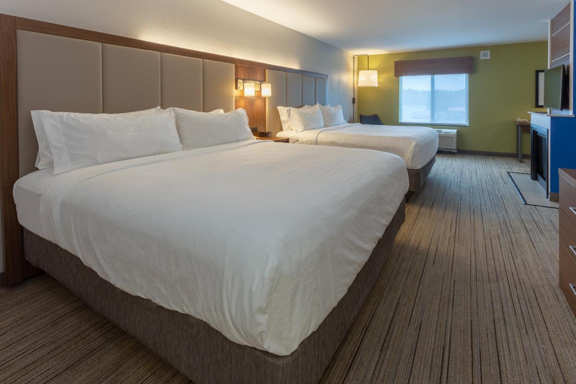 Holiday Inn Express - Indianapolis - Southeast, An Ihg Hotel Екстер'єр фото